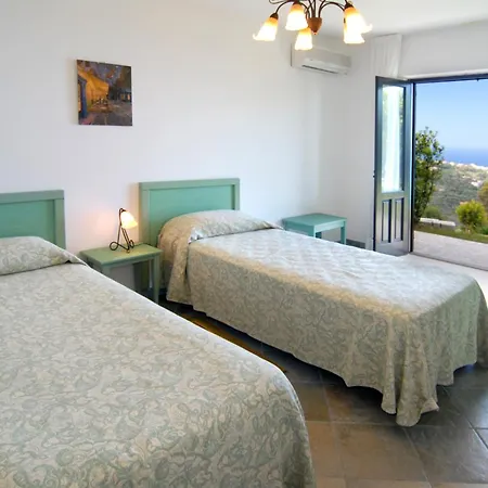 Galati 3* Capo dʼOrlando
