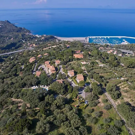 Apart Otel Galati Capo dʼOrlando